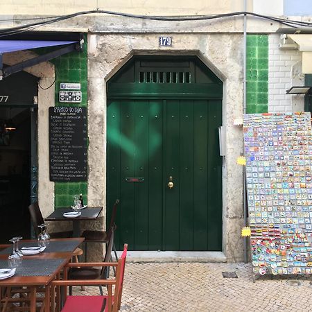 The Traditional Arts Memoir, Downtown Flat With Balcony And Comfort Lisboa Eksteriør billede